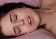 لورا سنگسور و مونیکا زنجچی در یک عمل شیرین عاشق را به اشتراک عکس سکسی عربی جدید می گذارند