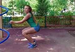 آبشخوری با یک عكس سكس عربي بطری و آب